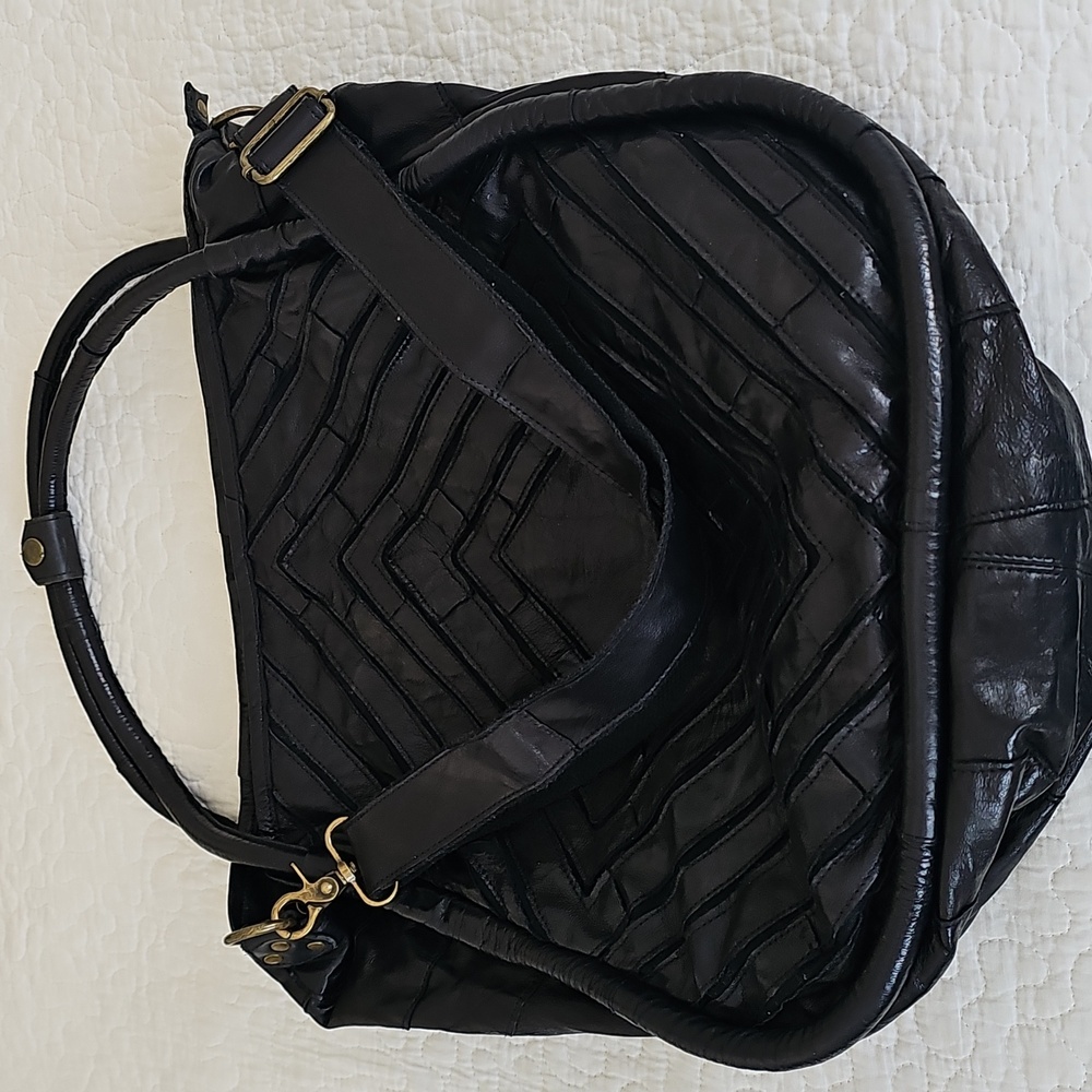 Monserat De Luca Benecio Tote With Detachable Shoulder Strap - Picture 7 of 9